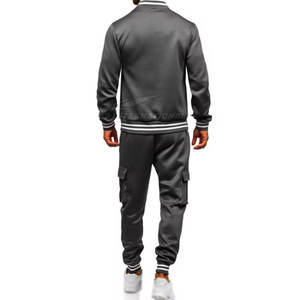 Survêtement en cuir élégant pour hommes avec un design en deux pièces adapté aux événements et à un usage quotidien Survêtement en cuir pour hommes - Product Image 2