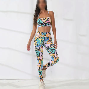 Tenue de yoga pour femmes Active Wear 2 pièces ensemble motif coloré imprimé taille haute mode Leggy et soutien-gorge ensemble - Product Image 1