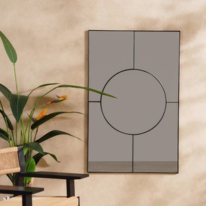 Elegante espejo de pared redondo que mejora los interiores modernos con una elegante superficie reflectante Artesanía premium y estilo de diseñador elegante - Product Image 4