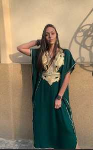 ชุดคลุมชายหาดผ้าใยสังเคราะห์คอวีปักลายดอกไม้สไตล์หวานสำหรับฤดูใบไม้ผลิ - Product Image 6