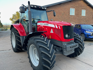 รถแทรกเตอร์ฟาร์ม 150 แรงม้า Massey Ferguson 6480 ขับเคลื่อน 4 ล้อ รถแทรกเตอร์การเกษตร Dyna-6 แบบมีห้องโดยสาร รถแทรกเตอร์มือสองสำหรับขาย - Product Image 3