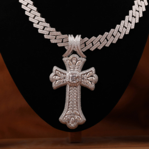 Pendentif en argent 925 avec croix chrétienne personnalisée en forme de diamant cultivé par le laboratoire Star Dust en forme de croix Hip Hop populaire et multi-coupe - Product Image 1