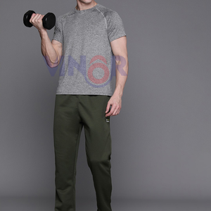 Vente en gros de t-shirt pour hommes sur mesure 100% coton séchage rapide respirant confortable nouveau design OEM Logo tailles couleur personnalisation - Product Image 5