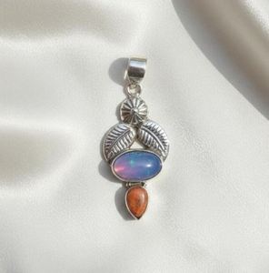 Colgante de Ópalo Azul y Ostra Espinosa Naranja, Colgante de Hoja de Plata de Ley 925, Collar con Colgante Hecho a Mano - Product Image 2