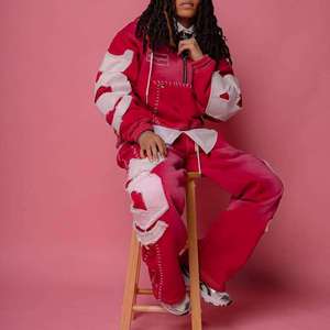 Conjunto Deportivo de Dos Piezas Estilo Y2K |   Sudadera con Capucha de Terciopelo Retro Personalizada |   Proveedor Mayorista de Moda Hip Hop - Product Image 6