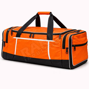 Sacs de hockey sur glace spacieux, grande capacité, fabriqués en matériau résistant pour le rangement de l'équipement - Product Image 4