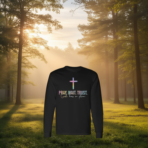 Camiseta de Manga Larga con Estampado Tie-Dye 'Reza, Espera, Confía en Dios' para Uso Promocional - Product Image 3