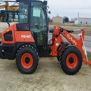 Kubota รถตักล้อยางคุณภาพพรีเมี่ยมสำหรับงานก่อสร้างส่วนประกอบหลักของเครื่องยนต์และปั๊ม - Product Image 1