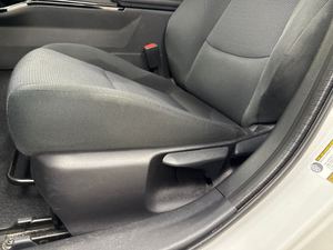 ขายรถยนต์โตโยต้า พรีอุส LE FWD แฮทช์แบค ปี 2025 ระบบขับเคลื่อนไฮบริดแบบเกียร์แปรผันต่อเนื่อง - Product Image 4