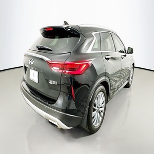 Nouveau modèle 2025 – INFINITI QX50 LUXE avec pack technologique I4, garantie et transmission intégrale – Meilleures ventes actuelles - Product Image 3