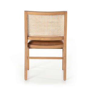 Silla de Comedor Simple Daton Hecha con Estructura de Madera de Teca Sólida y Ratán Tejido con Asiento de Cuero Sintético y Acabado Marrón Natural. - Product Image 4