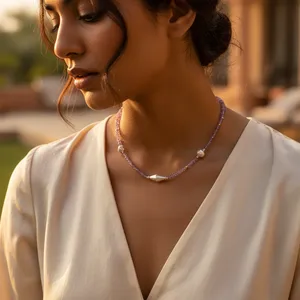 Collier en améthyste perlée fine avec accents argentés pour femmes - Product Image 1