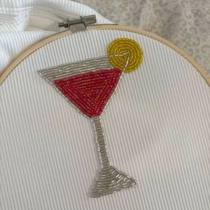 Abalorios de Resina Amarilla en Forma de Osito de Goma, Color y Tamaño Personalizados, Cuentas de Resina Hechas a Mano, Únicas, Ultra Brillantes, Origen Indio por RNC - Product Image 1