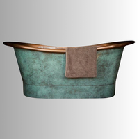 Bañera de Cobre Independiente de Diseño Artesanal de Lujo con Acabado Patinado Personalizado Hecho a Medida para Arquitectos y Hoteles Boutique de Lujo