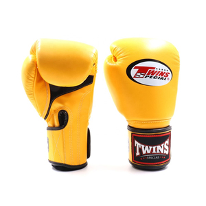 Diseña tus propios guantes de boxeo Peso ligero Cómodo Guantes de boxeo de la mejor calidad En stock - Product Image 4