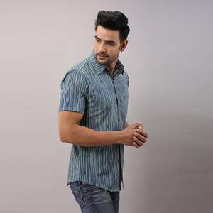 เสื้อเชิ้ตผู้ชายลายทางสีน้ำเงินลำลอง ผ้าฝ้าย 100% ป๊อปลิน ระบายอากาศได้ดี แขนยาว สำหรับฤดูใบไม้ร่วง รับผลิตแบบ ODM - Product Image 4