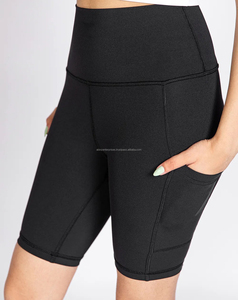 Ensemble de yoga 2 pièces pour femme, uni, respirant, écologique, léger, de haute qualité, printemps-été, crop top moulant court à col rond - Product Image 5