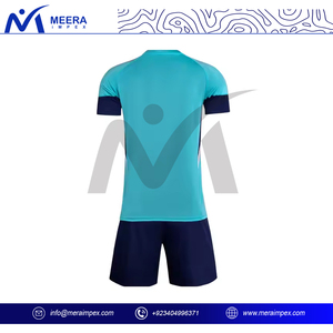 เสื้อฟุตบอลคอกลมแบบสั่งทำสำหรับผู้ชาย ปี 2026 คุณภาพสูง ผลิตจากโพลีเอสเตอร์ 100% พร้อมการพิมพ์แบบระเหิดสี สำหรับทุกเพศ - Product Image 3