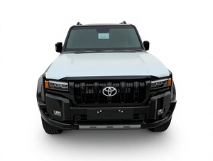 Toyota Prado 7 posti, cambio automatico, motore a combustione interna, potenza 200-350 CV - Product Image 1