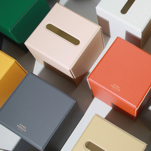 [FENICE] PORTARROLLITAS DE PAPEL HIGIÉNICO - CONTEMPORÁNEO (145*145*145mm) Cuero Ecológico Premium, Diseño Sofisticado, Impermeable, Duradero para Cualquier Espacio - Product Image 3