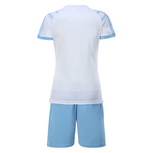 Nuevo Diseño Personalizado de Uniformes de Fútbol para Club, Sublimados, Transpirables, Conjunto Completo, 100% Poliéster, para Hombre Adulto - Product Image 3