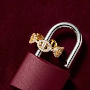 Jeulia Minimalist Gold Pave Anchor Chain <b>Ring</b> with Zircon Gemstone - Product Image 5