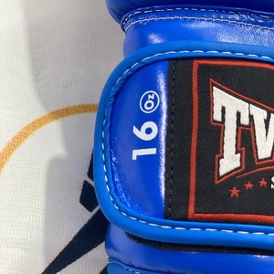 Nouveaux gants de boxe Muay Thai Air Flow pour hommes, design dernier cri, sur mesure, ajustables, pour entraînement et arts martiaux. - Product Image 5