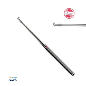 Retractor Quirúrgico Profesional de Acero Inoxidable con Doble Gancho para Piel, Puntas Afiladas de 2mm, 6.25 Pulgadas, Base para Cirugía - Product Image 1