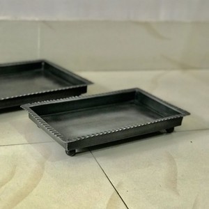 Customized <b>Decorative</b> Metal Antique <b>Black</b> <b>Tray</b> Metal Round Food Display Party Cupcake Serving <b>Tray</b> - Product Image 2