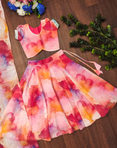 Shoryam Fashion Ensemble 3 pièces pour filles, Lehenga Choli rose à imprimé abstrait, tenue traditionnelle festive, Chaniya Choli pour fêtes et cérémonies - Product Image 1