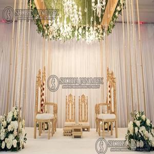 Sillas de madera para mandap de Shobha Jain Impex, ideales para bodas nocturnas, hechas en Delhi, India. - Product Image 5