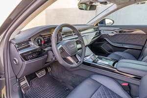 S8 2023, V8 biturbo de 563 hp, tracción en las cuatro ruedas, altamente equipado - Product Image 4