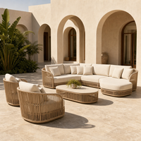 Ensemble de canapés d'extérieur en forme de L, modernes et luxueux, avec chaises longues, meubles de jardin et de terrasse pour villa, hôtel ou complexe hôtelier