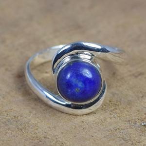 Pierre précieuse d'excellente qualité de forme ronde Bague Lapis Lazuli Bague en argent sterling 925 Bague faite à la main Design classique pour femmes Bagues - Product Image 5