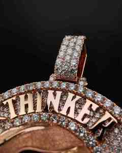 Vente chaude 14K Or Blanc Plaqué Rhodium Hommes Pendentif Unique Conception Personnalisée Coupe Laboratoire Diamant Rappeur Glacé Style Hip Hop - Product Image 3