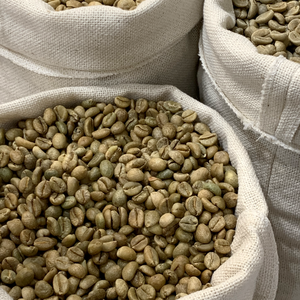 Granos de café Robusta orgánicos secados al sol Suministro saludable de grado especial Origen único de Dalat 1500m de altitud - Product Image 5