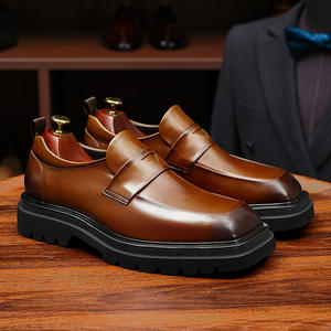 Zapatos Oxford de Cuero Vacuno de Primera Calidad con Tacón Acolchado y Diseño Antideslizante, Zapatos de Vestir para Caballeros - Product Image 1