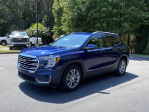 GMC Terrain SLT 2023 Usada en Buen Estado - Product Image 2