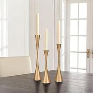 Bougeoir en laiton haut de gamme pour décoration intérieure luxueuse, célébrations de mariage élégantes et belle ambiance de dîner aux chandelles - Product Image 3