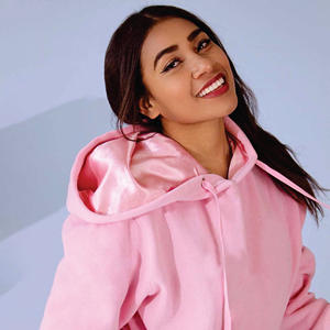 Marque privée Fabricant OEM Personnalisé Vente en gros Streetwear Sweat à capuche en coton pour femme avec capuche doublée de soie - Product Image 4