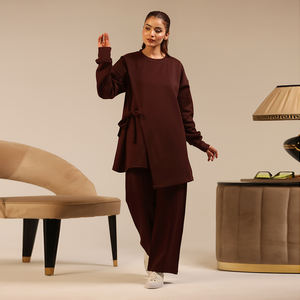 Ensemble coordonné pour femmes, haut tunique long, pantalon droit, tenue de détente minimaliste, tissu doux au toucher, fabricant direct - Product Image 5