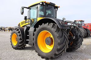 Achetez un tracteur agricole JCBB Fastrac 8330 4WD - Product Image 2