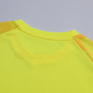 Uniforme de Fútbol de Alta Calidad al por Mayor - Sublimado de Alta Calidad, Hecho a Medida, 100% Poliéster, Transpirable, Ligero, de Secado Rápido - Product Image 4