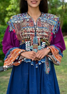 Vestido kuchi vintage étnico tribal, vestido tradicional multicolor de fiesta Kuchi afgano/Pakistán, ropa tradicional afgana - Product Image 3