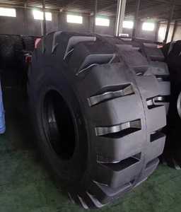 Neumáticos Comerciales para Camionetas Ligeras al por Mayor 205/75R15C 225/75R15C 255/70R15C en Venta - Product Image 1