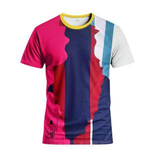 Maillots de football personnalisés multicolores imprimés avec les noms et les numéros des joueurs, 100% polyester, tissu en maille, col rond - Product Image 3