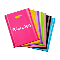 Sacs en plastique de supermarché d'impression d'héliogravure de conception personnalisée écologique de poignée découpée de prix d'usine avec le logo