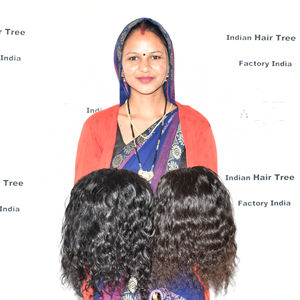 Meilleurs vendeurs de cheveux humains naturels de temple indien Paquets de tissage en gros Cheveux humains indiens bruts d'un donneur Cheveux humains indiens bruts bouclés - Product Image 6