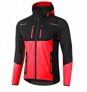 Venta al por mayor de los hombres de otoño ropa deportiva informal bolsillos con cremallera entrenamiento Running Tops Stand Collar Gym Fitness Softshell Jacket - Product Image 2