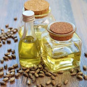 Aceite de Ricino Puro y Refinado, Aceite de Ricino en Venta, Exportador Global de Aceite de Ricino Refinado 100% Puro de Color Amarillo - Product Image 1